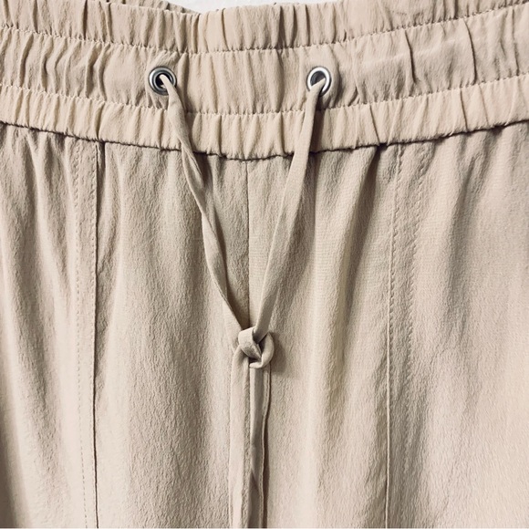 Theory Cortlandt Women's Silk High Rise Pant - Picture 2 of 6